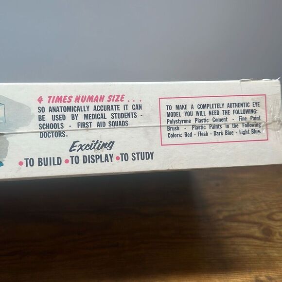 NEW Vintage Pyro HUMAN EYE Model Kit 4X Normal Size Plastic Model Kit S 371-300 - Picture 6 of 6